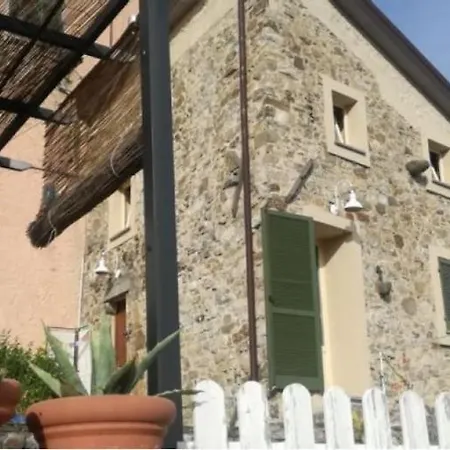 La Casa Del Sole A Cosy Nest In Lunigiana, Tuscany