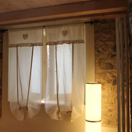 La Casa Del Sole A Cosy Nest In Lunigiana, Tuscany Giucano